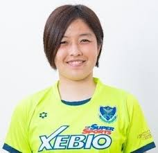 青木春菜 - 元女子サッカー選手