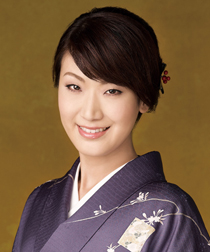 市川由紀乃 - 演歌歌手