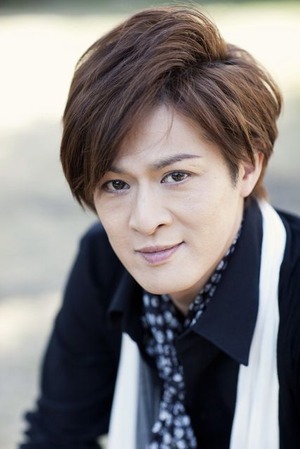 新納慎也 - 俳優