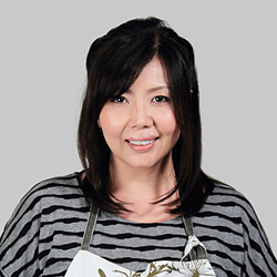 小川菜摘 - タレント、女優