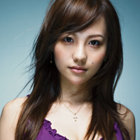 谷村奈南 - 歌手、タレント