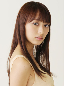 内田理央 - モデル、女優、タレント