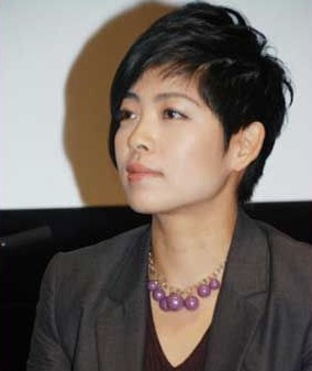内田也哉子 - エッセイスト、女優